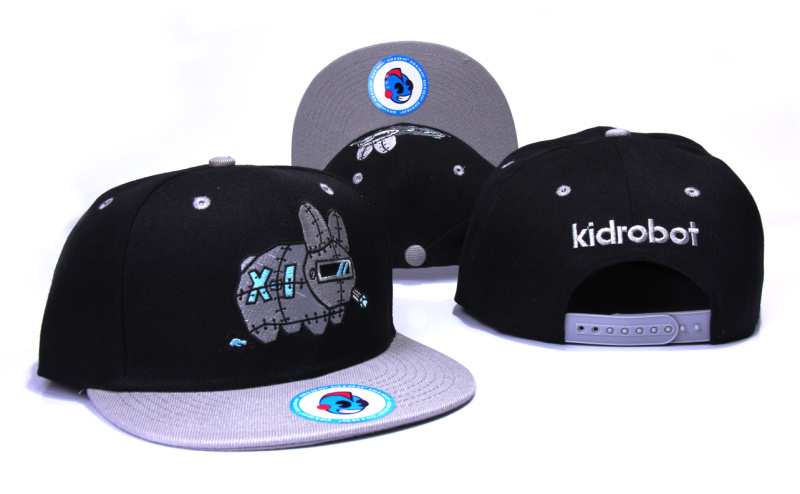 Kidrobot Snapback Hat id06
